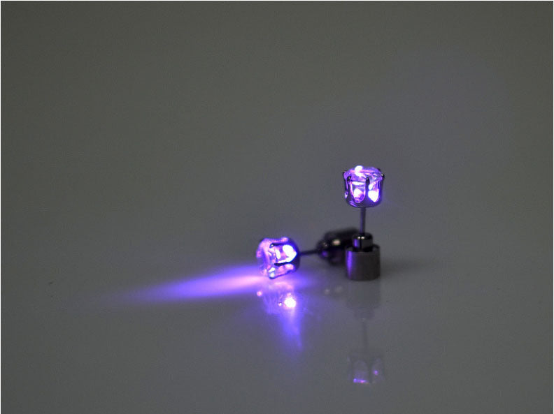 Hot Sale 1PCS Charm LED Earring Light Up Crown Glowing Crystal Stainless Ear Drop Ear Stud Earring Jewelry gift Free Shipping